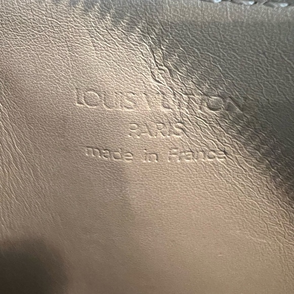 Louis Vuitton Monogram Vernis Lexington Pouchette - Picture 7 of 16